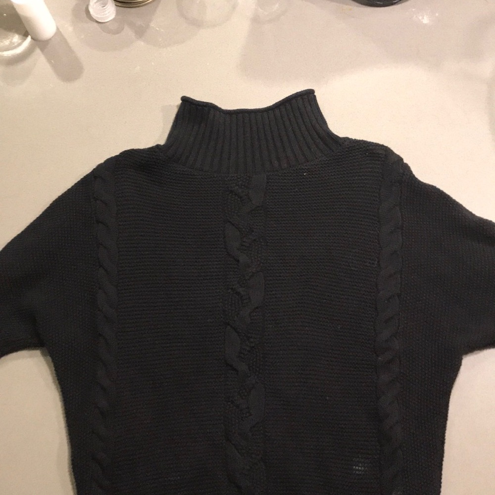 Turtle neck sweater